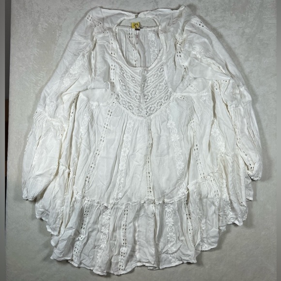 Free People Medium Boho Lace Cotton White Tunic Blouse Flowey Chic Drape Shirt - Picture 1 of 8